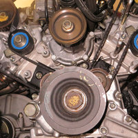 Zahnriemen der Marke Ferrari der Pinsel Klassik GmbH